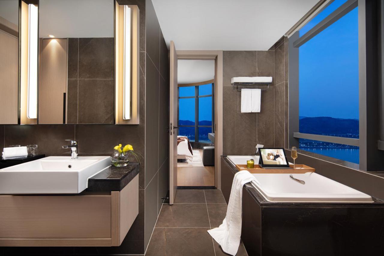 Rezen Hotel Zhuhai Hengqin Border And Exhibition Center Branch Eksteriør billede